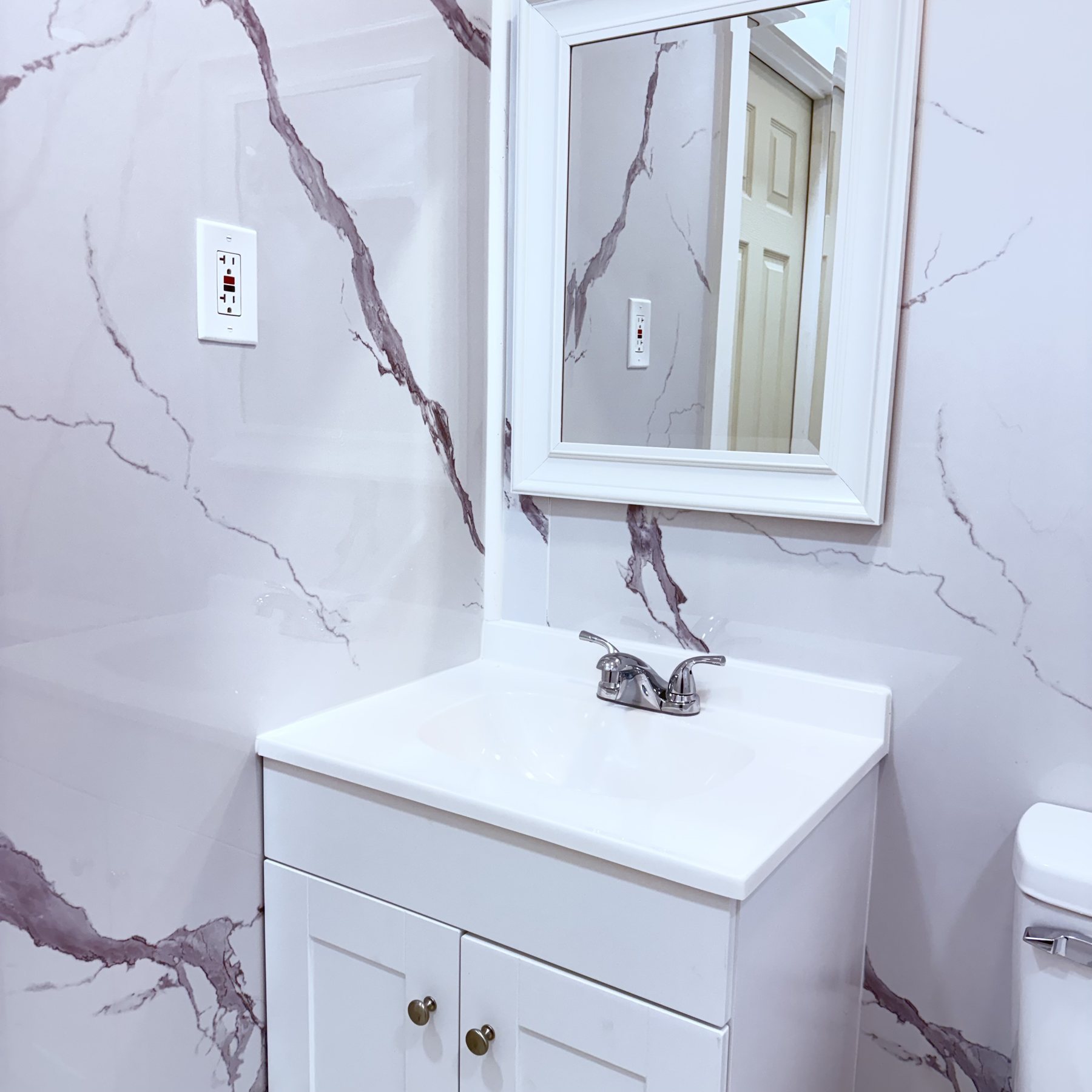 Bathroom vanity and wall finish